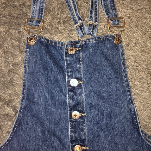 FOREVER 21 OVERALL DRESS - Picture 2 of 4